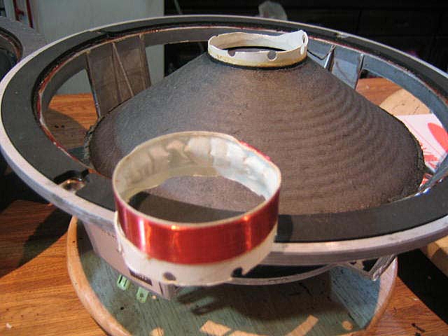 スピーカー修理 エッジ修理 オーディオ専門店 JBL タンノイ スピーカーメンテナンス スピーカー専門店 埼玉県